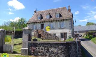 Maison 5 Pièces 106 m² à vendre à Pierrefort (15230)