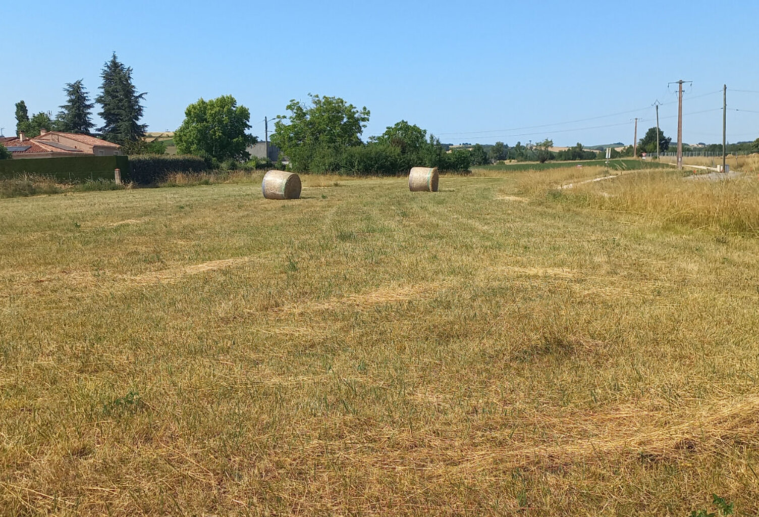 Rabastens Terrain à bâtir plat de 638 m2  Entre l'école et le collège Proche du centre ville — photo 1