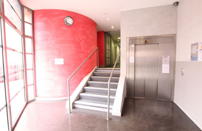 Villeurbanne STUDIO de 19 m² EN RESIDENCE ETUDIANTE — photo 3