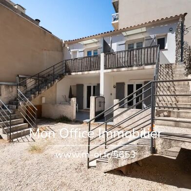 Immeuble  992500 €