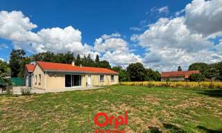 Maison 5 Pièces 112 m² à vendre à Étroussat (03140)