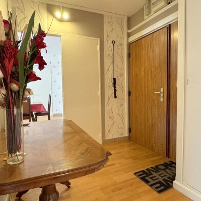 Appartement 4 pièces 219000 €