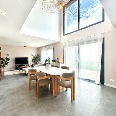 Maison 9 pièces 364500 €