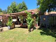 Beau camping avec maison d'habitation et 7.8ha de terrain — photo 3