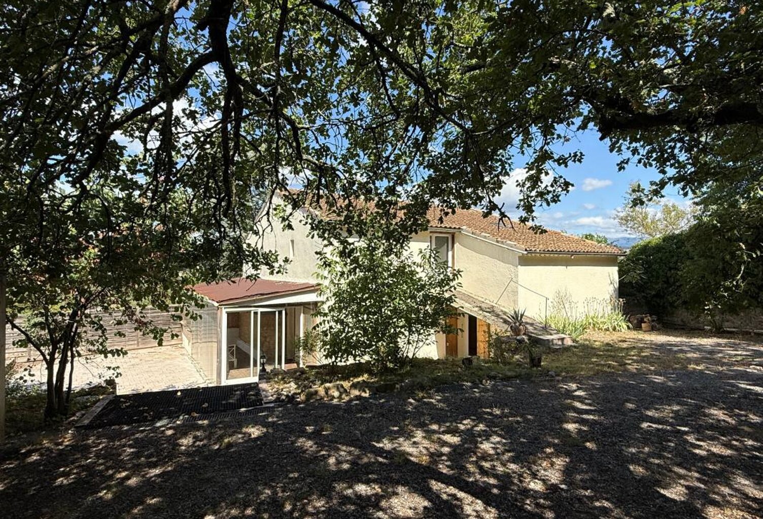 Maison À Vendre — photo 1