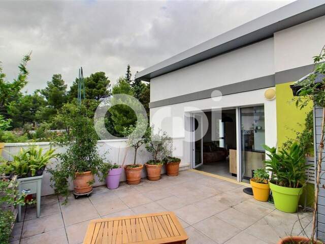Toit terrasse - T2 - Stationnement - 13400 Aubagne — photo du bien