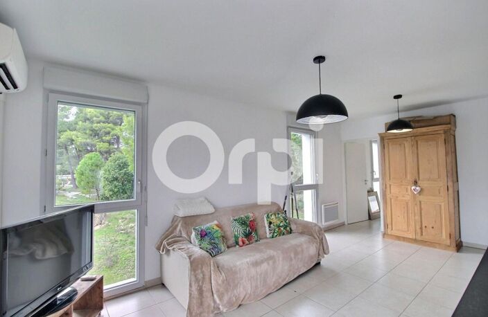 Toit terrasse - T2 - Stationnement - 13400 Aubagne — photo 4