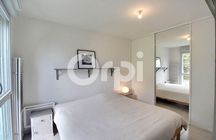 Toit terrasse - T2 - Stationnement - 13400 Aubagne — photo 5