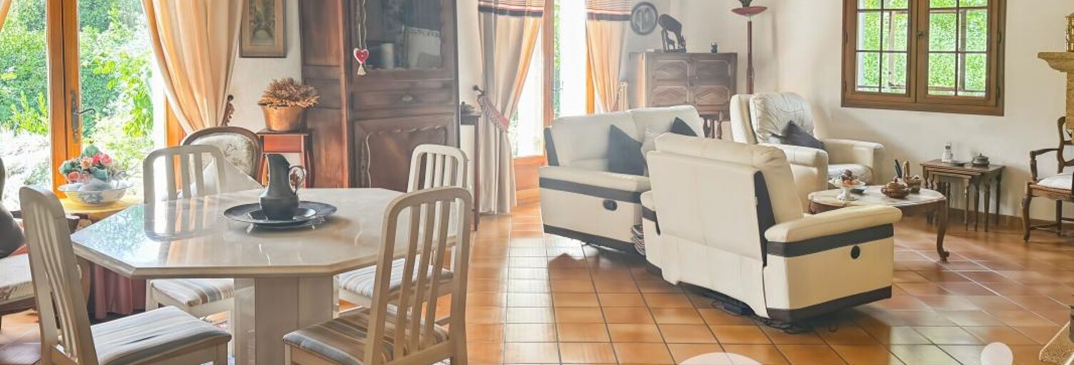 Maison 5 Pièces 130 m² à vendre à Jonquières-Saint-Vincent (30300)