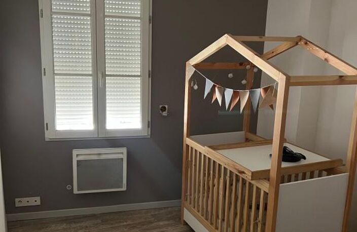 Appartement à louer nu, 1 chambre, Saintes — photo 5