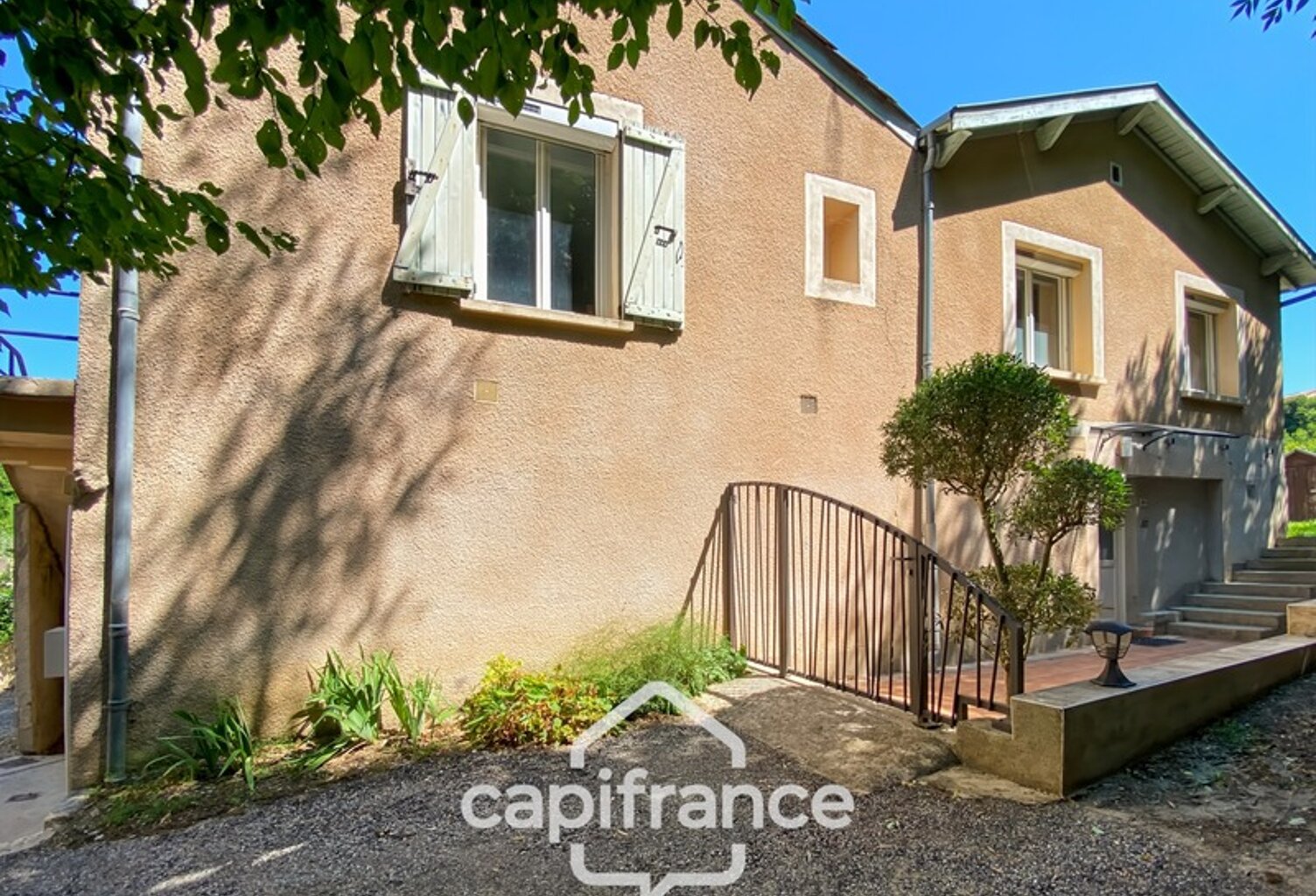 Maison d'environ 81 m² avec sous-sol aménageable de 40 m2 et son jardin de 418 m² – Crozes-Hermitage (26) — photo 1