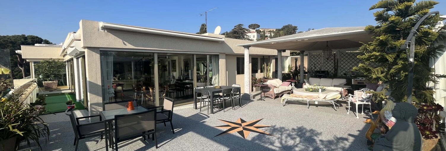 Appartement 4 Pièces 220 m² à vendre à Cannes (06400)