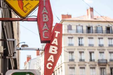 Commerce 2 pièces 918000 €