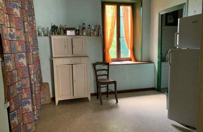 À vendre – Corps de ferme mitoyen à rénover – Lus-la-Croix-Haute (26620) — photo 4