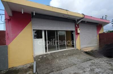 A LOUER-LOCAL COMMERCIAL 200 m² FORT DE FRANCE (972) — photo du bien