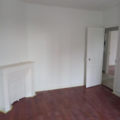 Appartement 3 pièces 1098 €