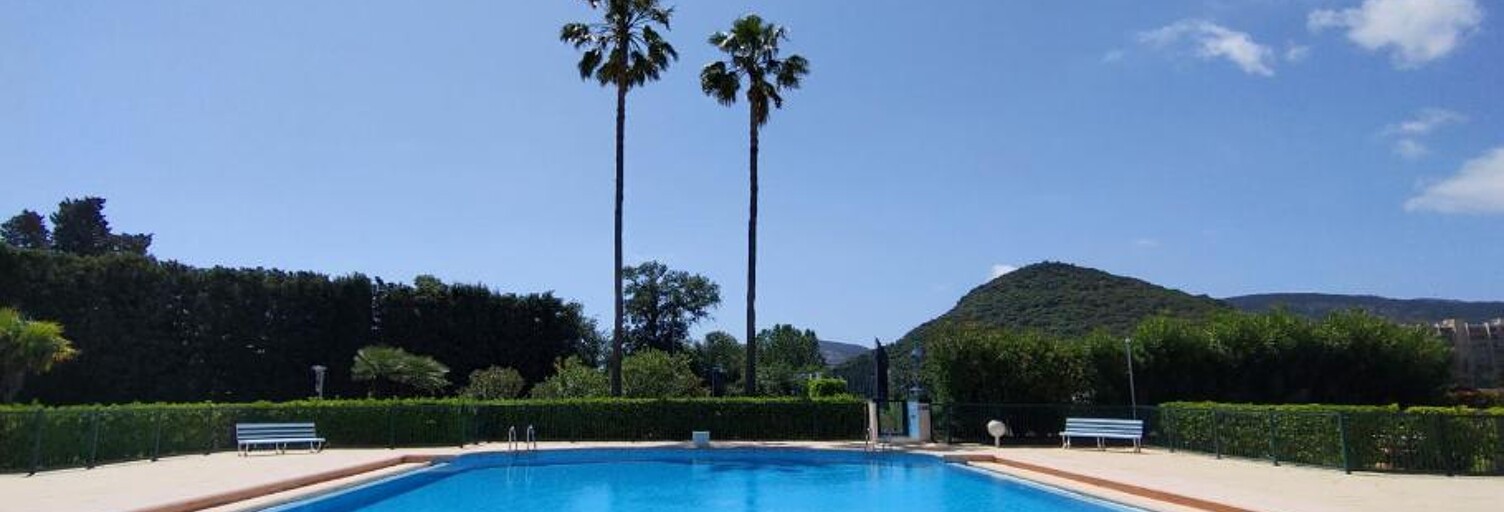 Appartement 1 Pièce 17 m² à louer à Mandelieu-la-Napoule (06210)