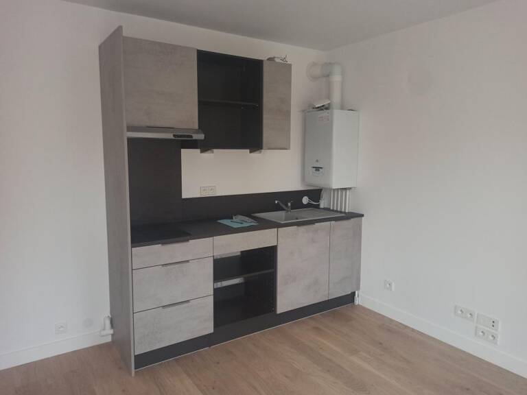 Appartement À Louer — photo 1