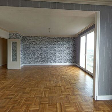 Appartement 3 pièces 700 €