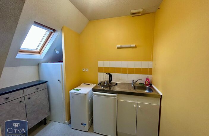 Location appartement 2 pièces 31 m² à Cholet (49300) — photo 2