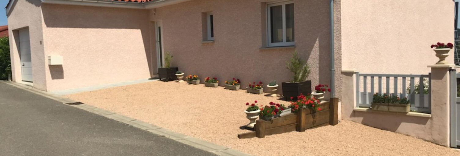 Maison 5 Pièces 99 m² à vendre à Matour (71520)