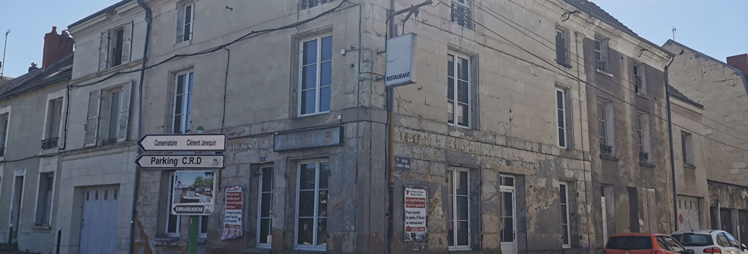 Immeuble  210 m² à vendre à Châtellerault (86100)