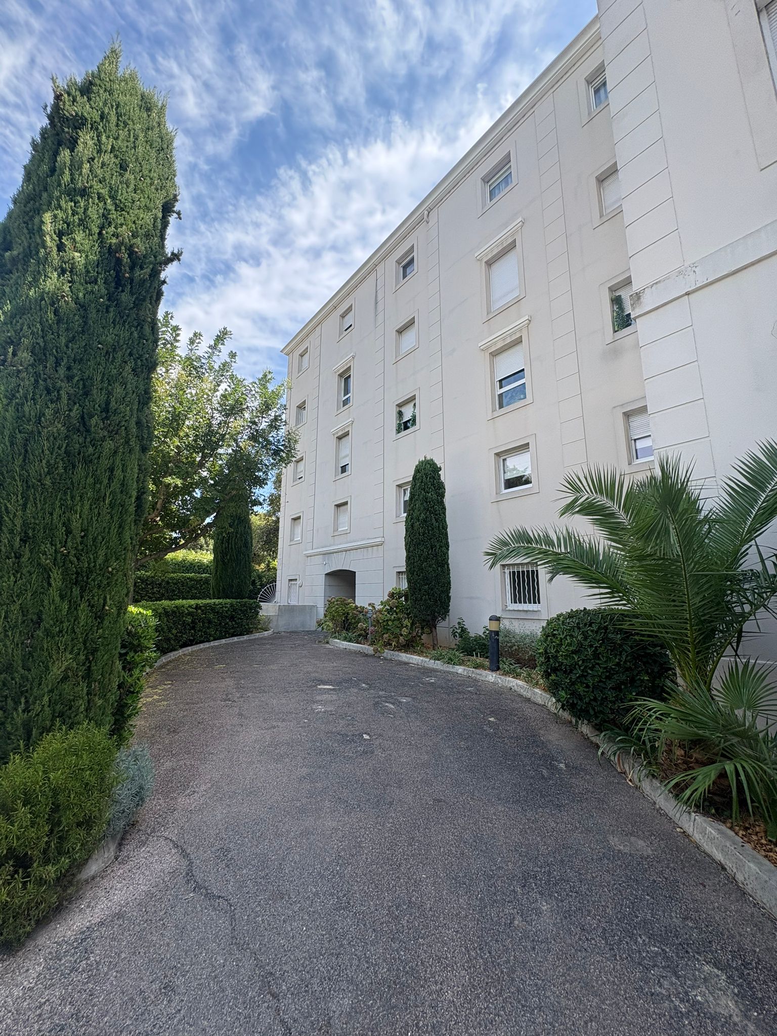 Appartement  T3 à louer Marseille 8eme 13008