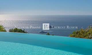 Maison 8 Pièces 228 m² à vendre à Èze (06360)