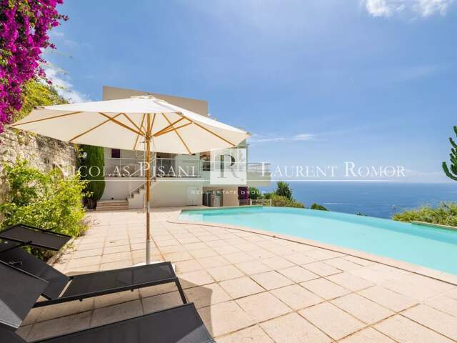 VILLA CONTEMPORAINE - CALME ABSOLU  - VUE MER — photo du bien