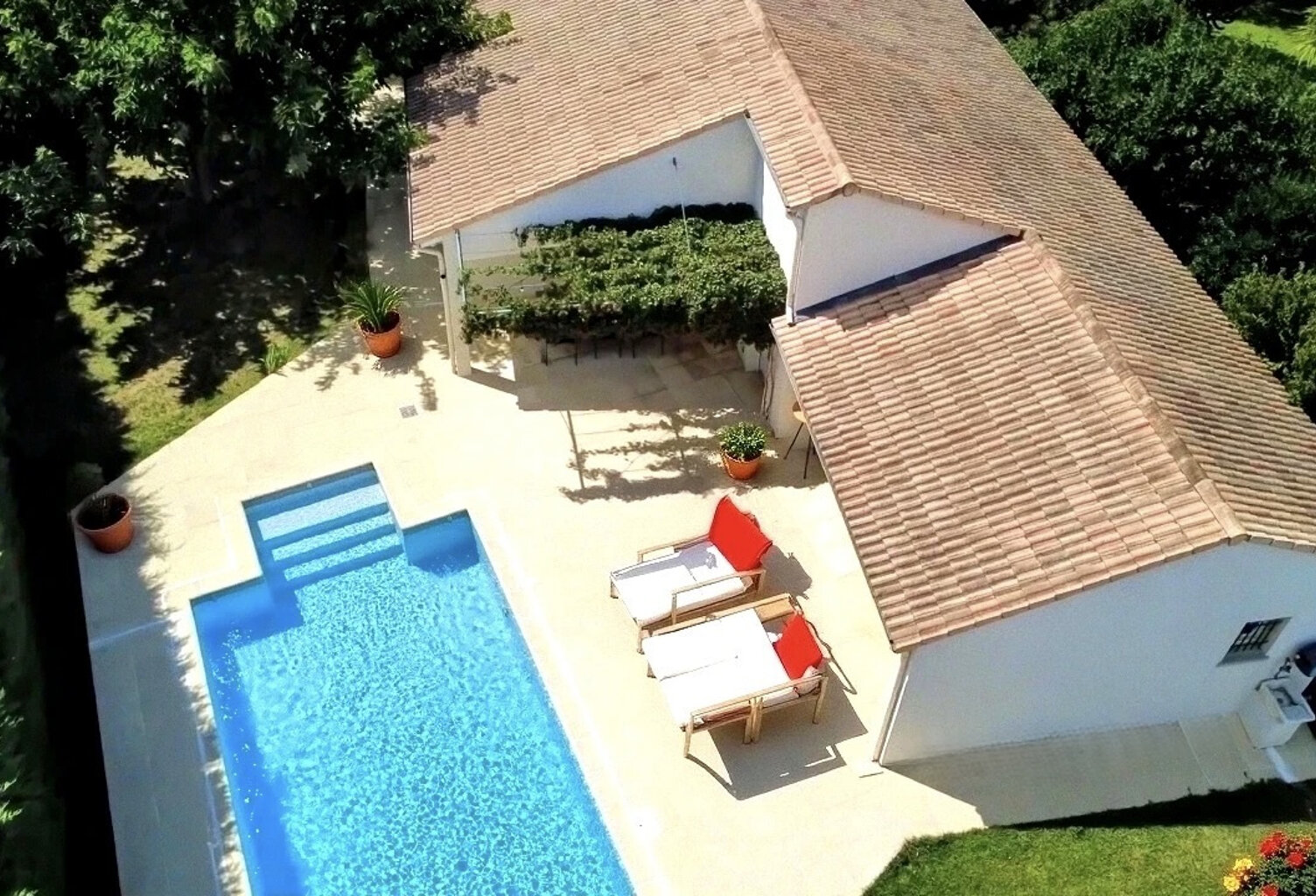 Maison rénovée avec piscine et dépendance   Étoile-sur-Rhône — photo 1