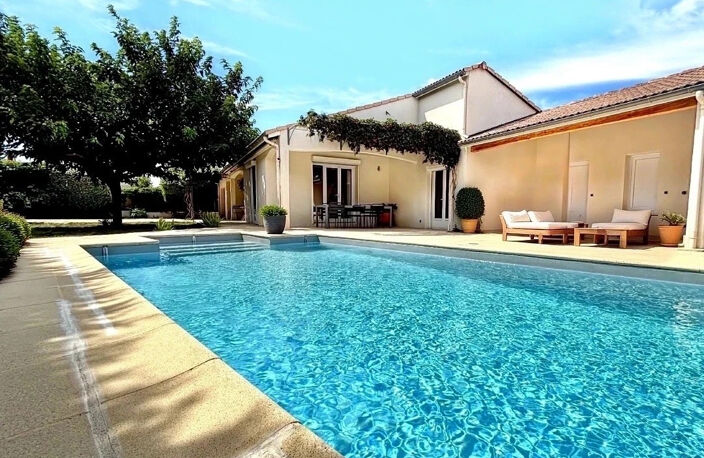 Maison rénovée avec piscine et dépendance   Étoile-sur-Rhône — photo 3
