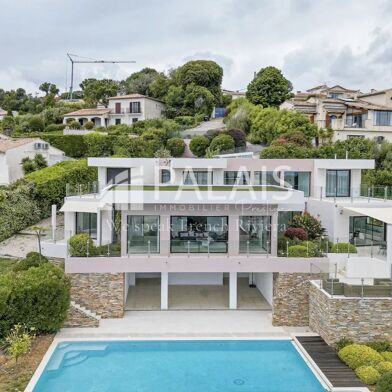 Maison 5 pièces 2690000 €