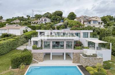 ANTIBES – RASTINES // Villa Contemporaine 240 m² – Jardin – Pisc — photo du bien
