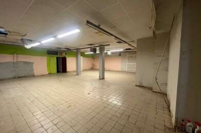 Commerce  788000 €