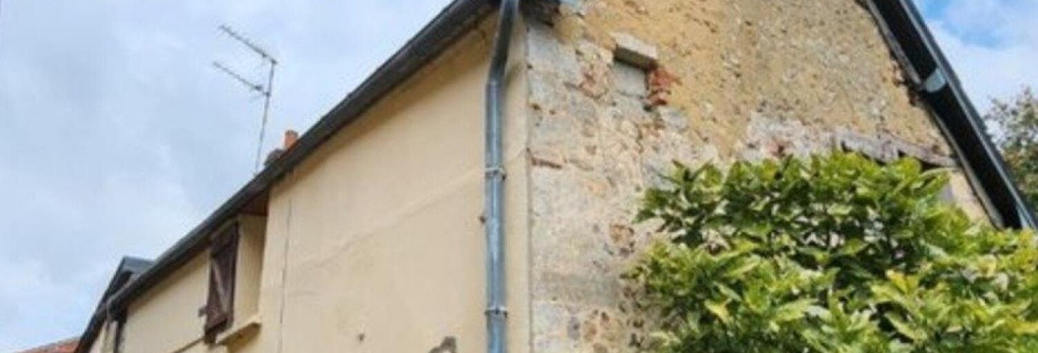 Maison 6 Pièces 90 m² à vendre à Saint-Evroult-Notre-Dame-du-Bois (61550)