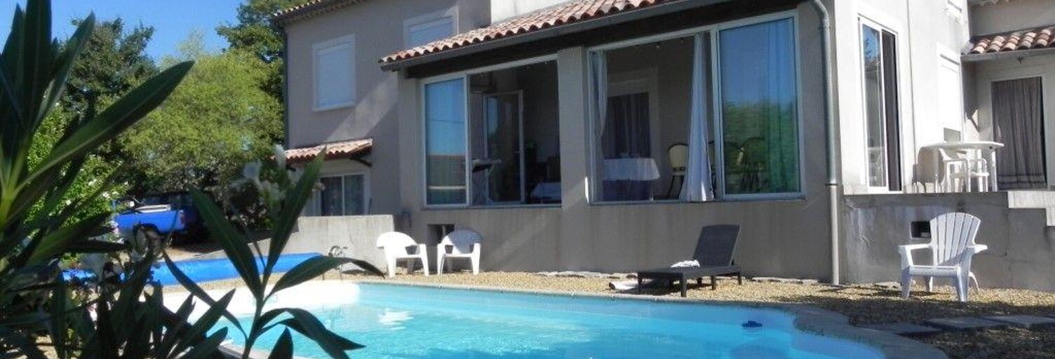 Maison 10 Pièces 200 m² à vendre à Saint-Julien-de-Cassagnas (30500)