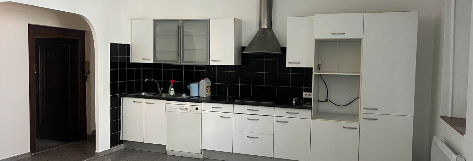 Appartement 3 Pièces 98 m² à vendre à Saint-Gilles (30800)