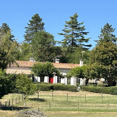 Maison 6 pièces 457600 €