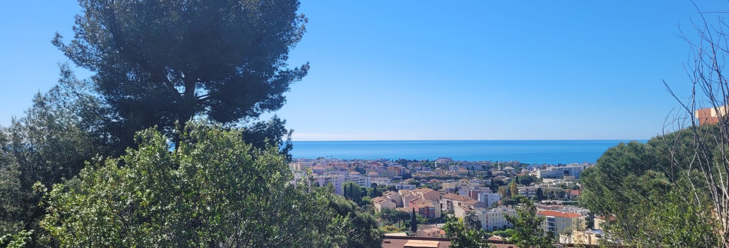 Terrain 706 m² à construire Cagnes-sur-Mer (06800)