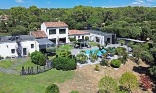 Maison 12 Pièces 380 m² à vendre à Beaumettes (84220)