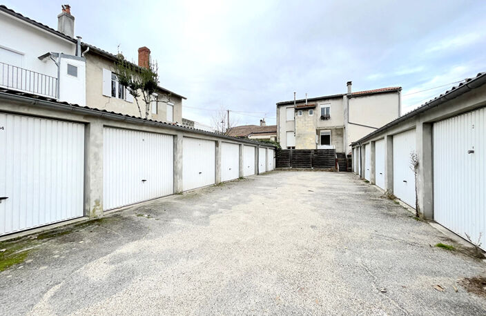 A VENDRE GARAGES INDIVIDUELS - BORDEAUX BARRIERE DE TOULOUSE — photo 3