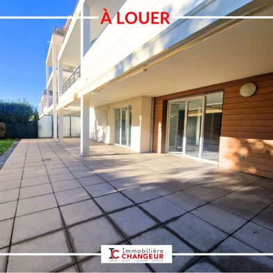 Appartement 4 pièces 1421 €