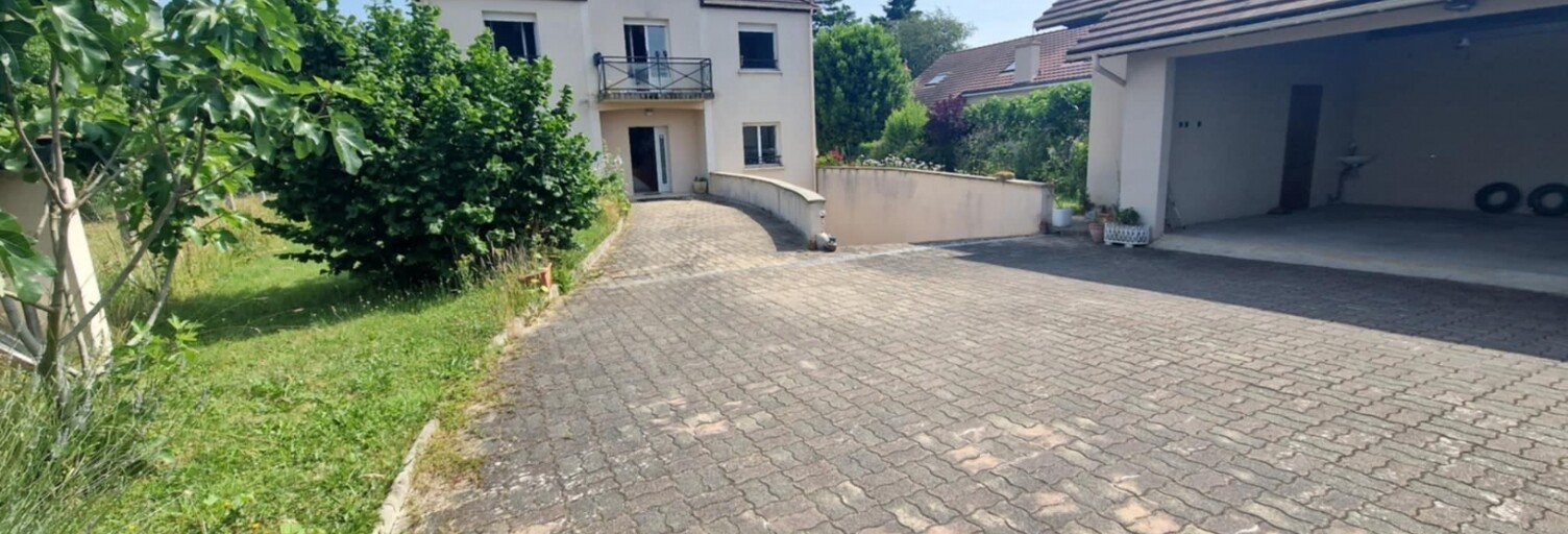 Maison 7 Pièces 206 m² à vendre à Gien (45500)