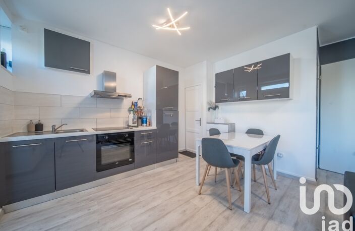 Vente Maison/villa 5 pièces — photo 2