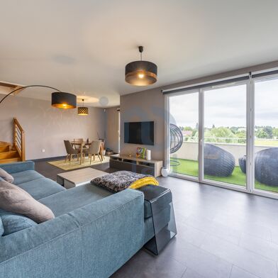 Appartement 4 pièces 285000 €