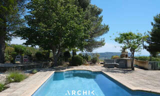 Maison 7 Pièces 231 m² à vendre à Carnoux-en-Provence (13470)