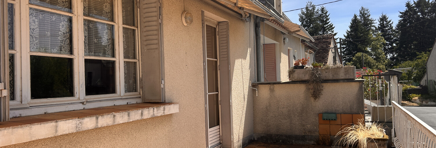 Maison 8 Pièces 150 m² à vendre à Le Pont-Chrétien-Chabenet (36800)