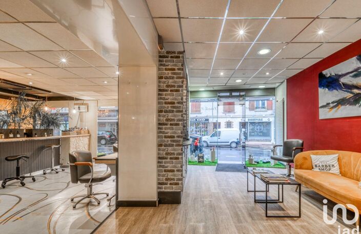 Vente Boutique/Local commercial 107 m&sup2; — photo 4