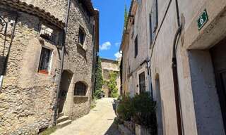 Maison 4 Pièces 143 m² à vendre à Tourtour (83690)