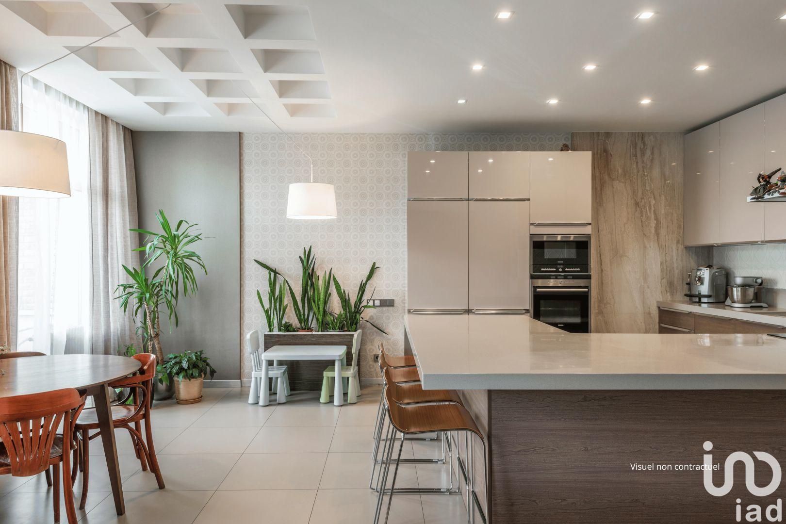 Paris 18e - 64m² - 3p. - 2ch.